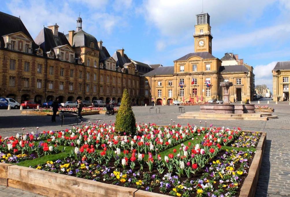 Le Petit Ardennais Charleville-Mézières 외부 사진