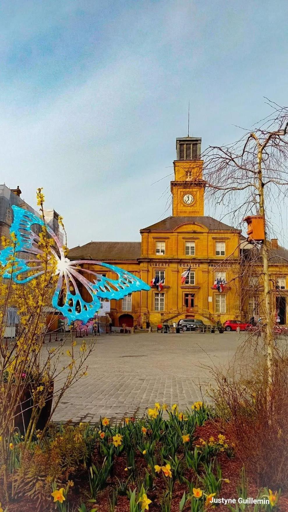 Le Petit Ardennais Charleville-Mézières 외부 사진